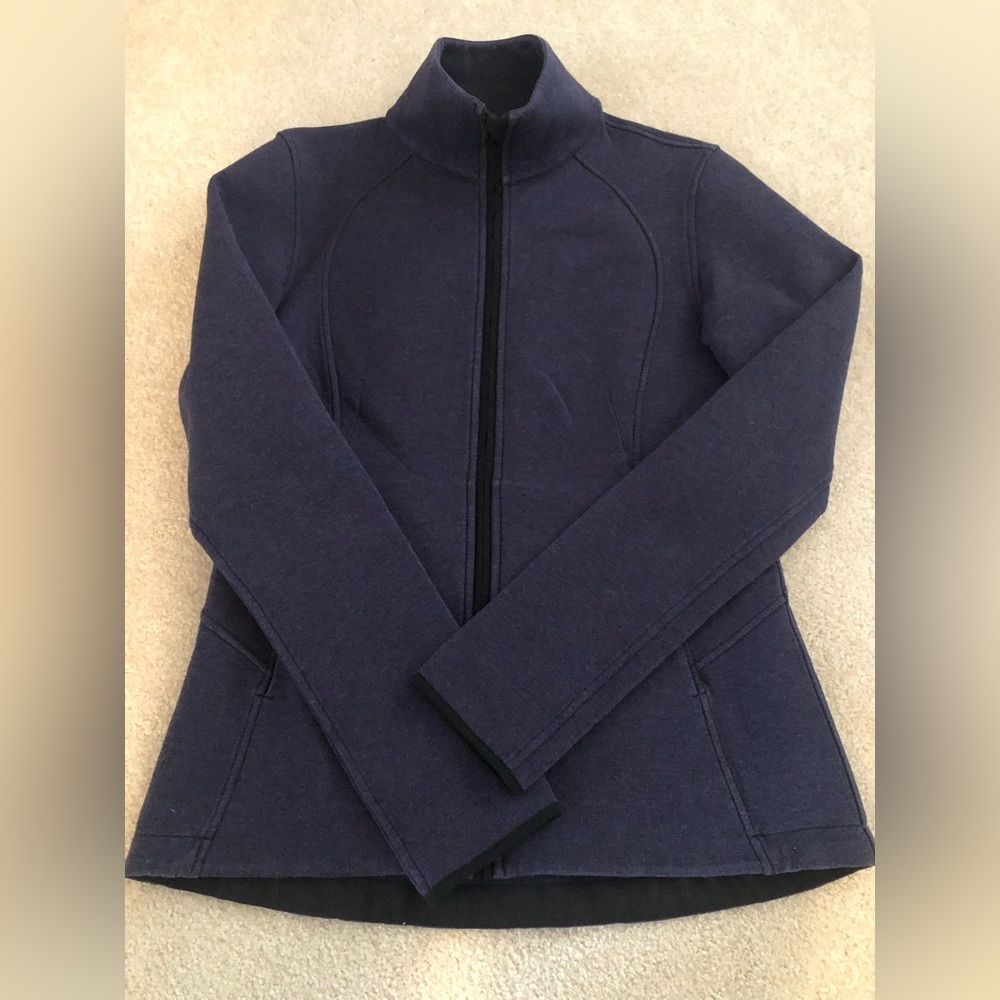 Lululemon sweatshirt